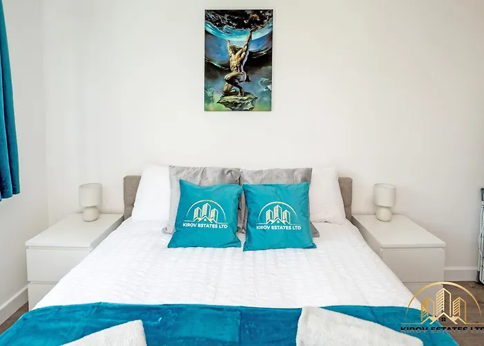 Atlas Apartment - The Pillar Of Town